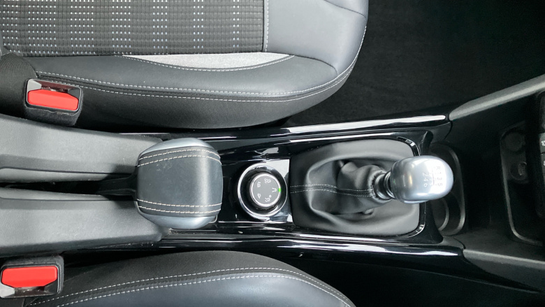 Peugeot 2008 1.2 PureTech 130 Allure 5dr Petrol Estate